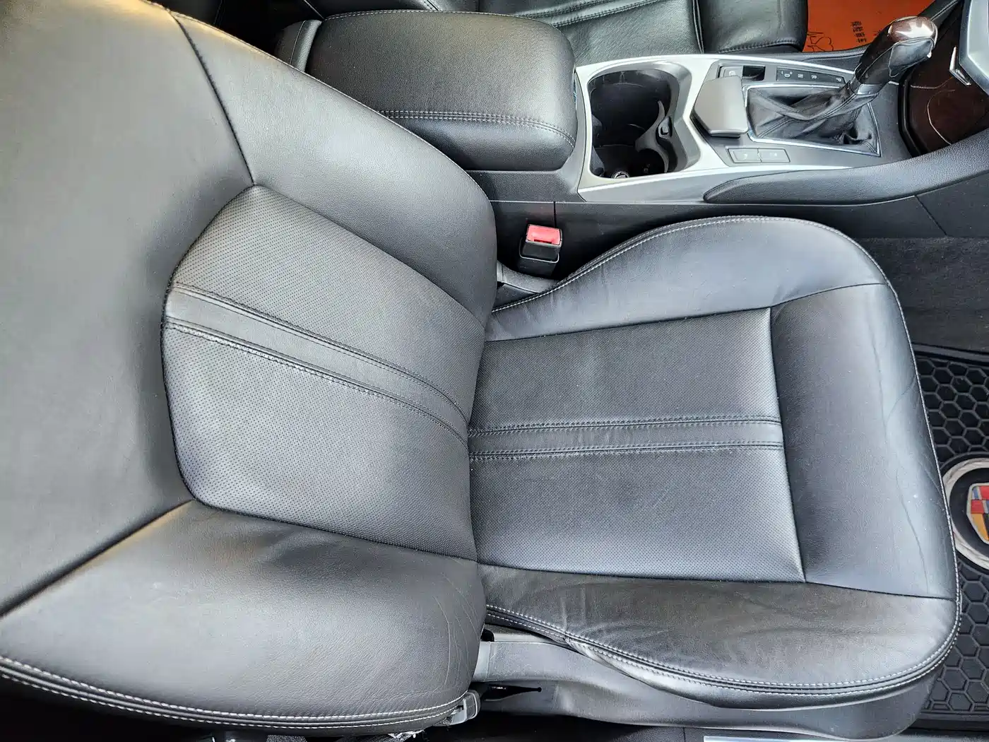 Cadillac SRX 2012 3.0L Luxury Model фото 18