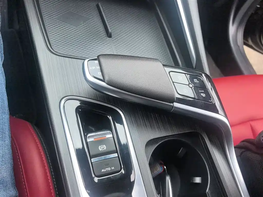 CHANGAN UNI-T