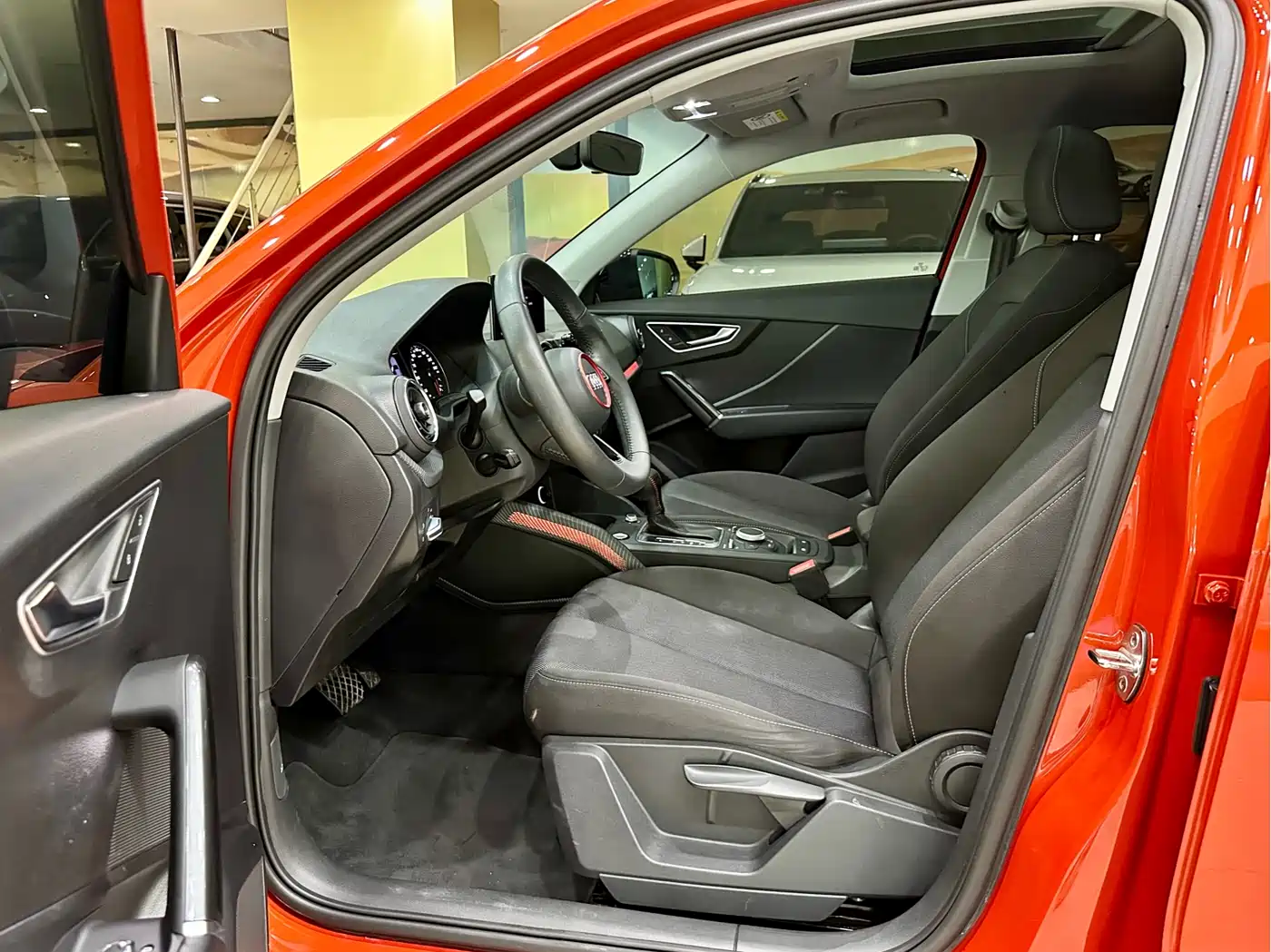 Audi Q2L 2018 35 TFSI Launch Exclusive Edition China VI фото 8