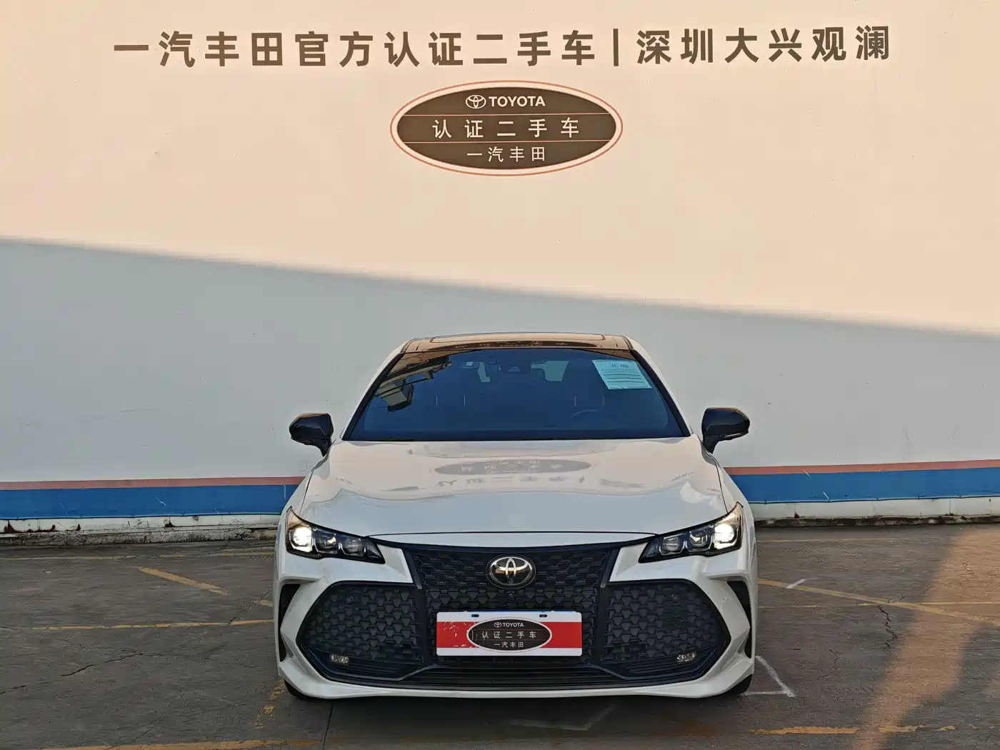 Toyota Avalon 2019 2.0L XLE Premium Edition (China VI) фото 2
