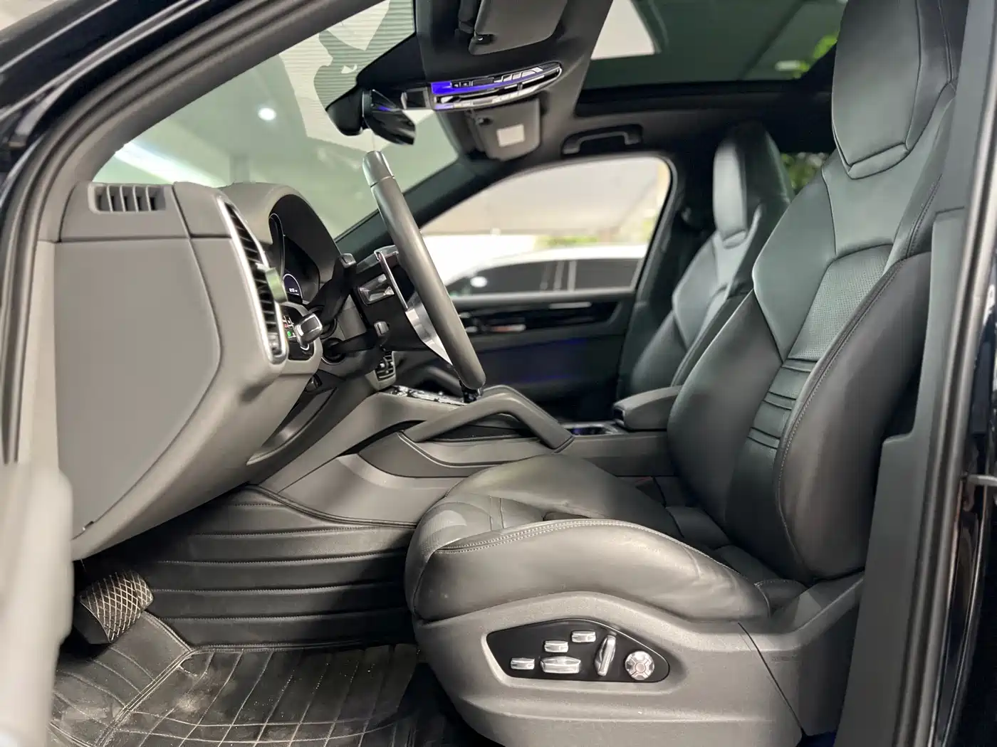 Porsche Cayenne 2019 Cayenne 3.0T фото 12
