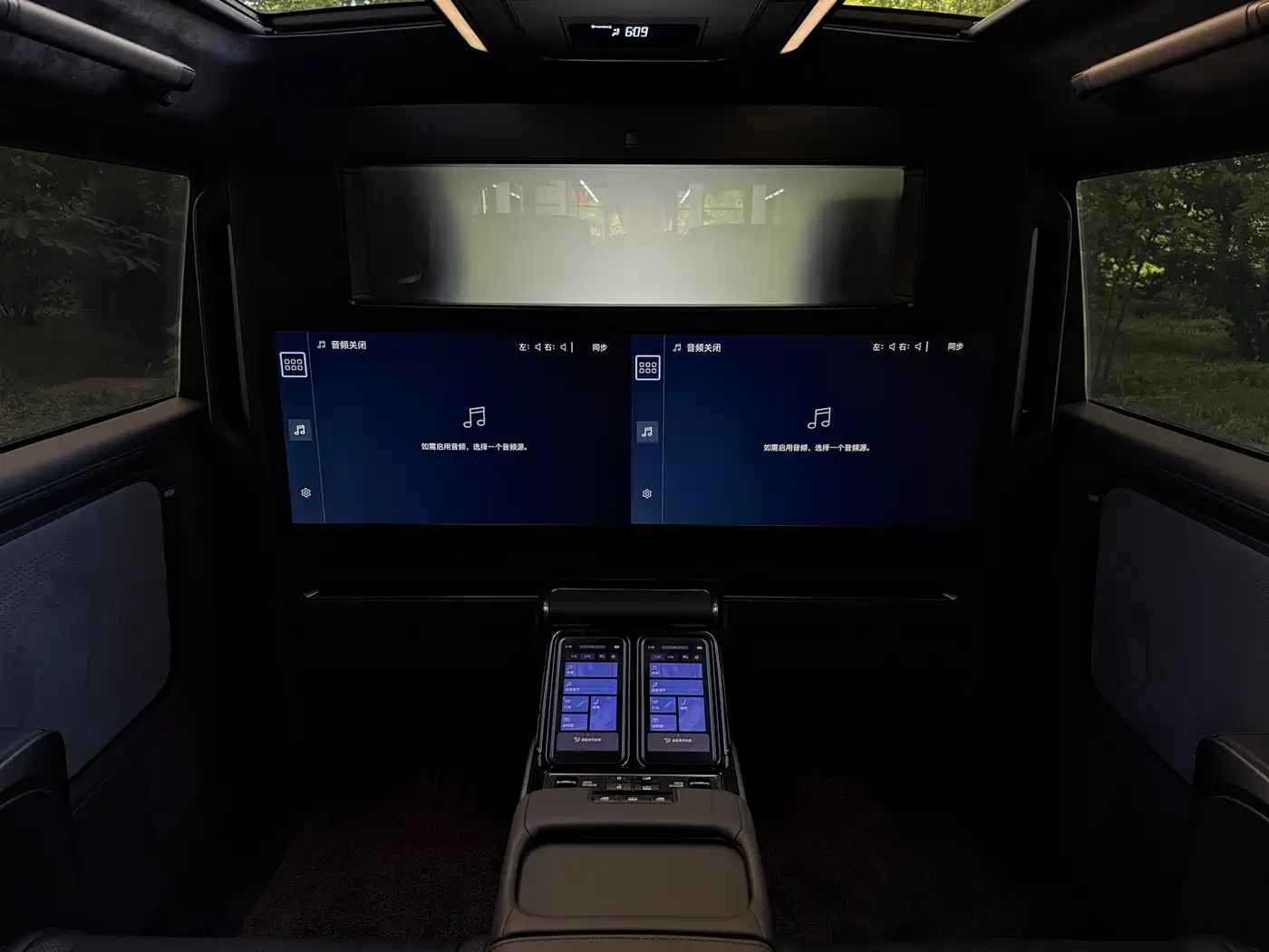 Lexus LM 2025 Model 500h Four-Seater Imperial Edition фото 16