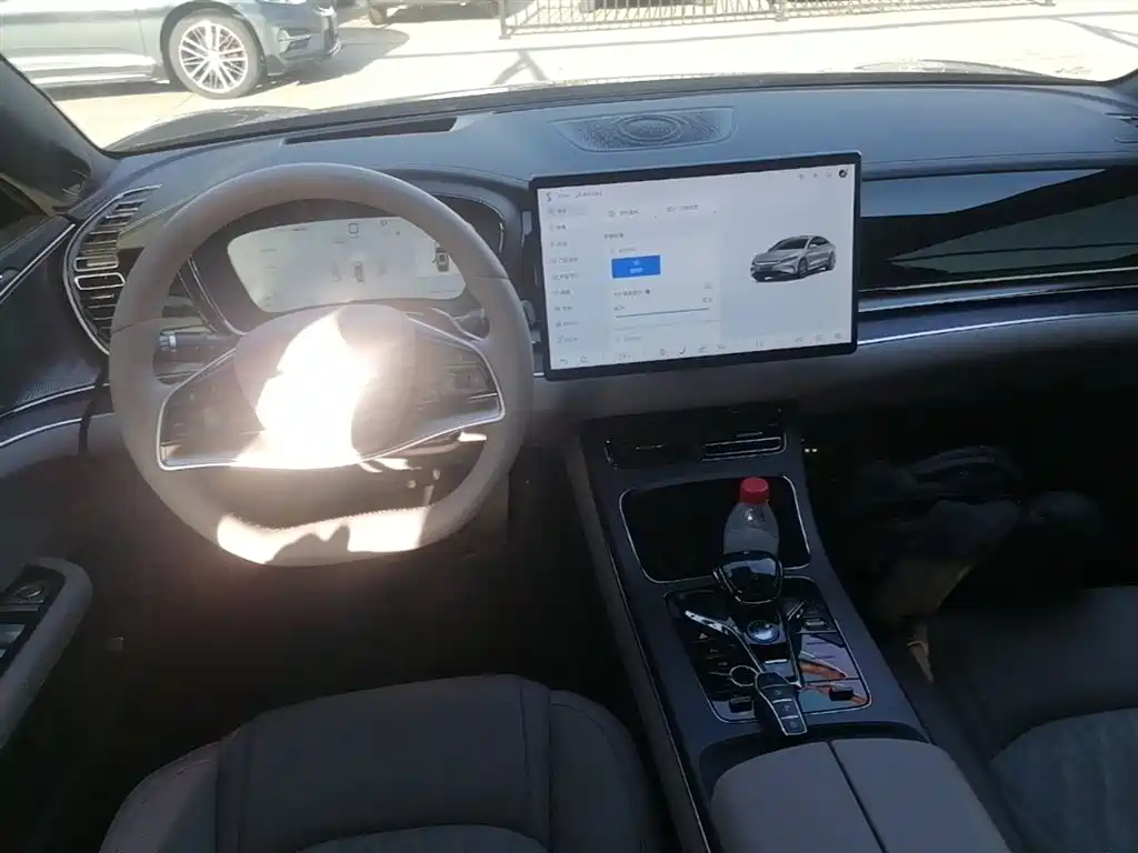 BYD Han 2025 DM-i Smart Driving Edition 125KM LiDAR Flagship фото 10