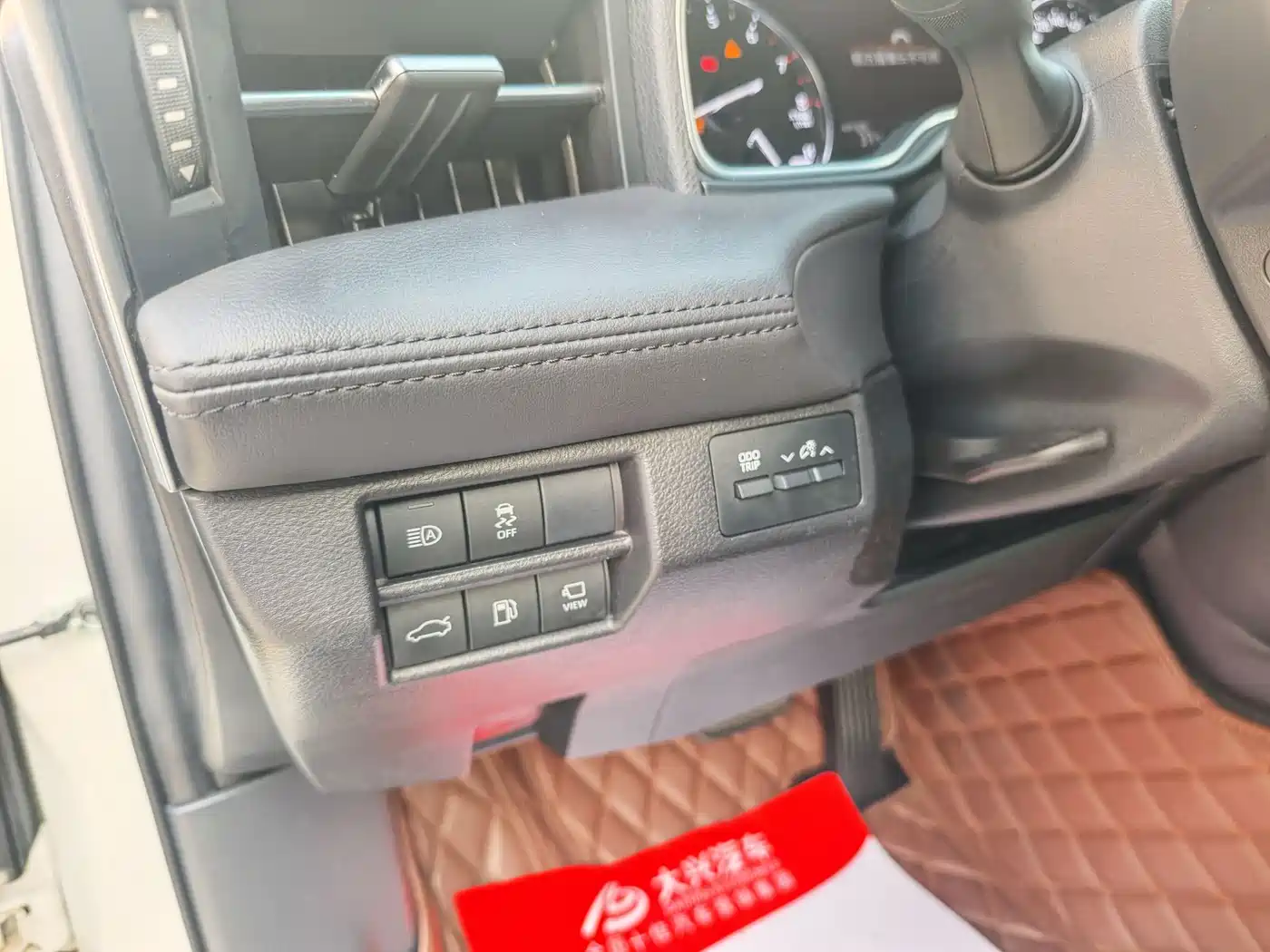 Toyota Avalon 2019 2.0L XLE Premium Edition (China VI) фото 20