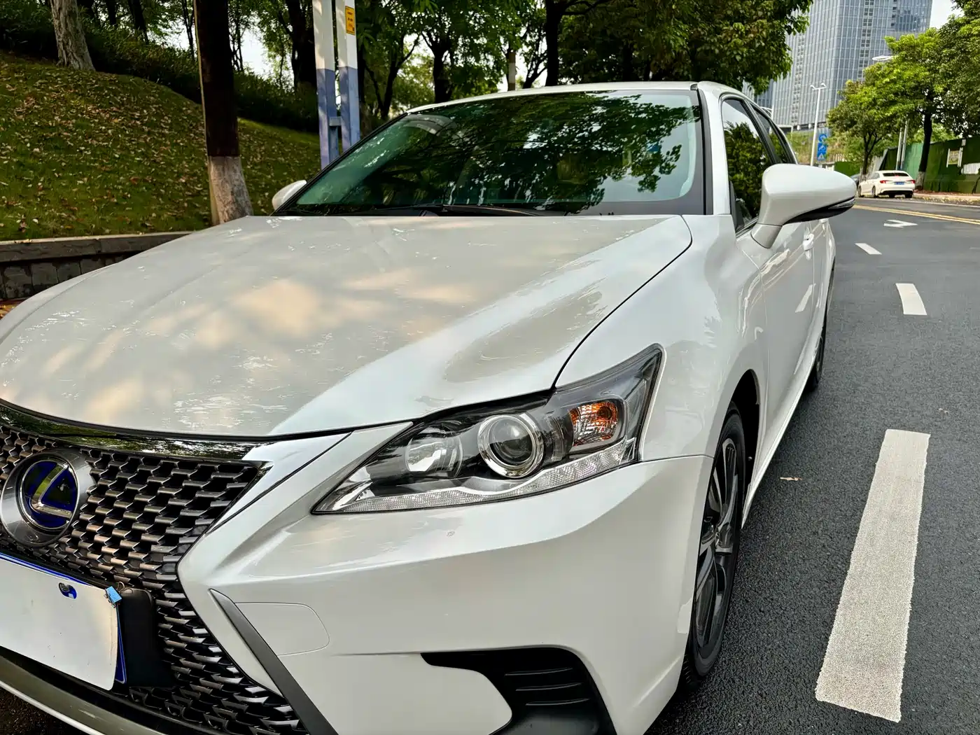 Lexus CT 2017 CT200h Comfort (Single Color, China V) фото 5