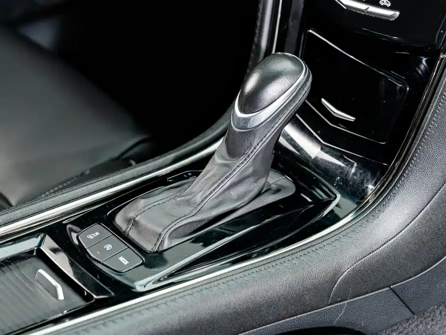 Cadillac ATS-L 2016 28T Technology фото 18