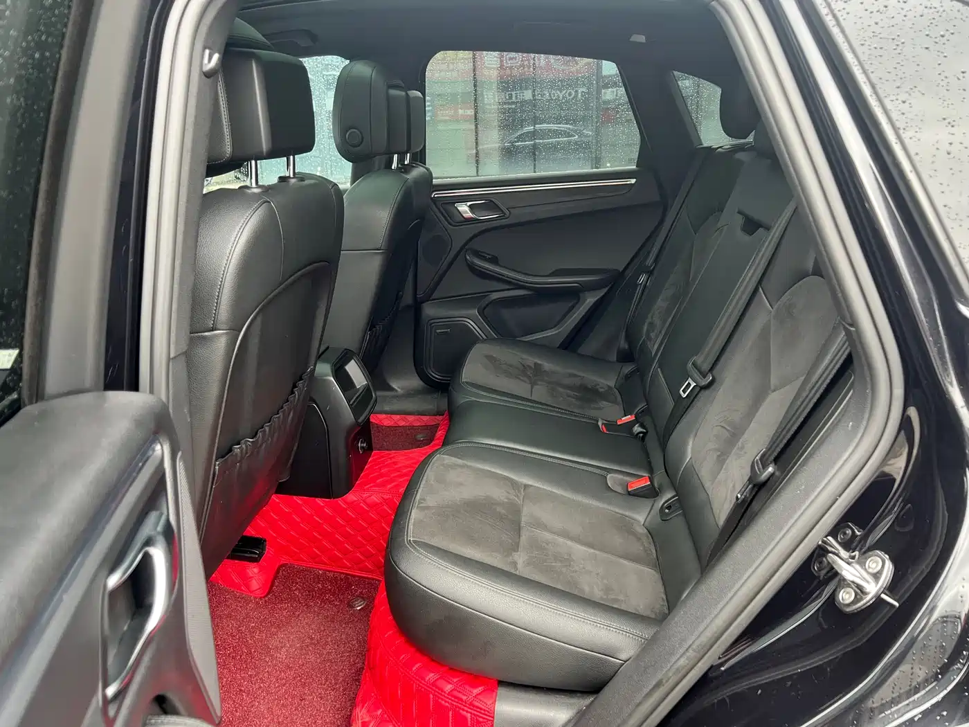 Porsche Macan 2014 Macan 2.0T фото 13