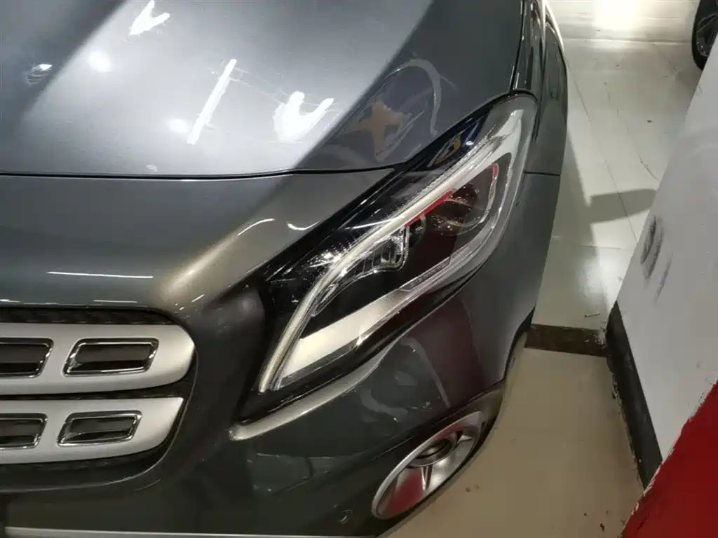 Mercedes-Benz GLA 2017 GLA 220 4MATIC Fashion фото 24