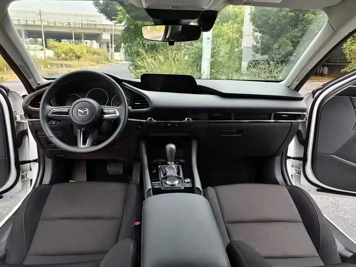 Mazda Mazda 3 2026 2024 2.0L Automatic Premium Style Edition