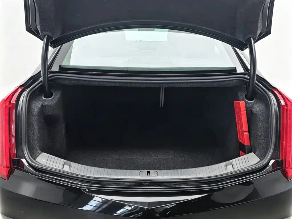 Cadillac XTS 2017 28T Technology фото 16