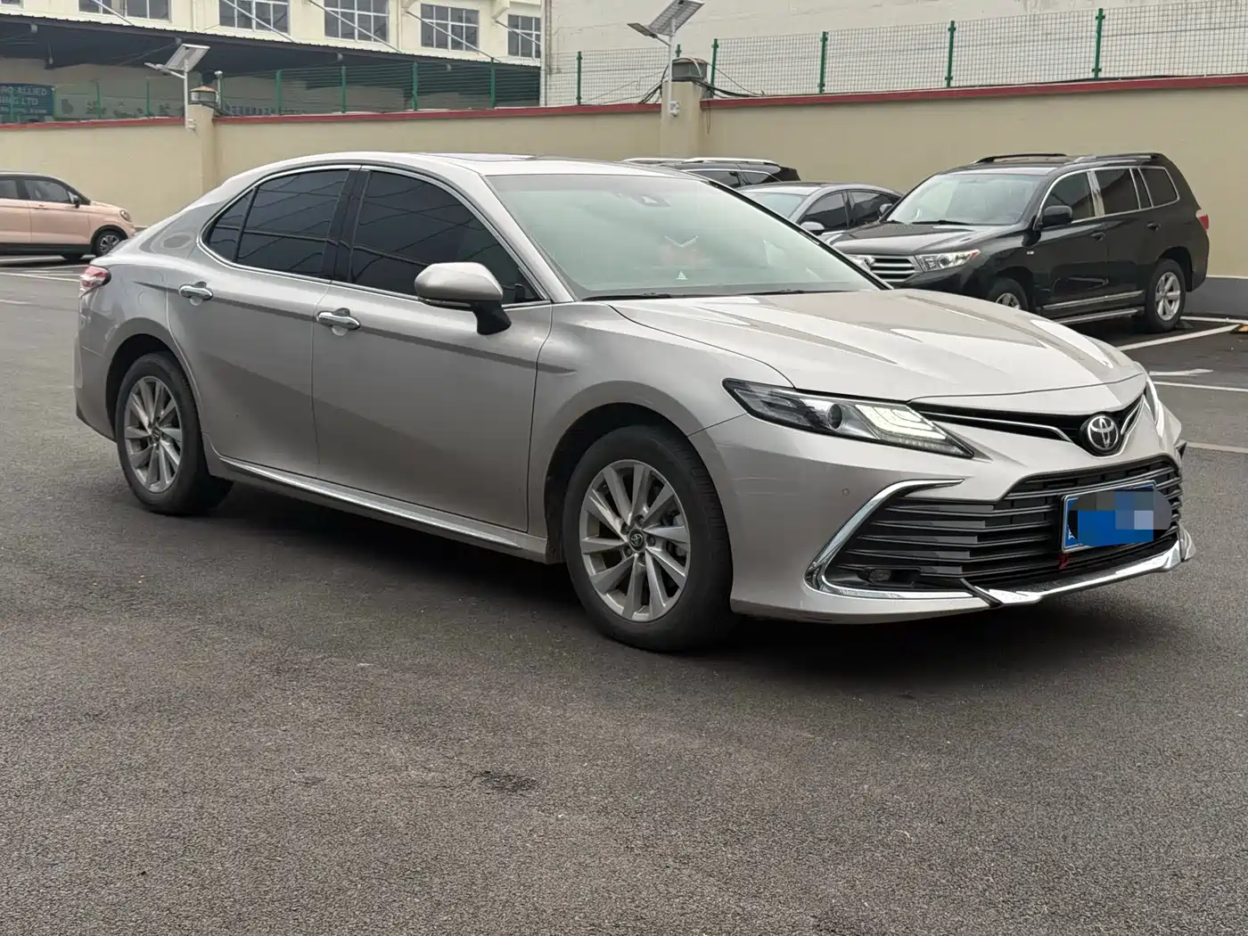 Toyota Camry 2023 2.0G Luxury Edition фото 4