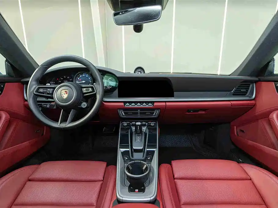 Porsche 911 2023 Carrera 3.0T фото 3