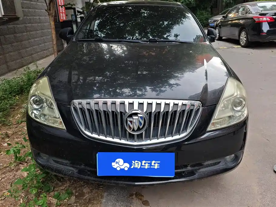 Buick Excelle 2013 1.5L Automatic Classic фото 2