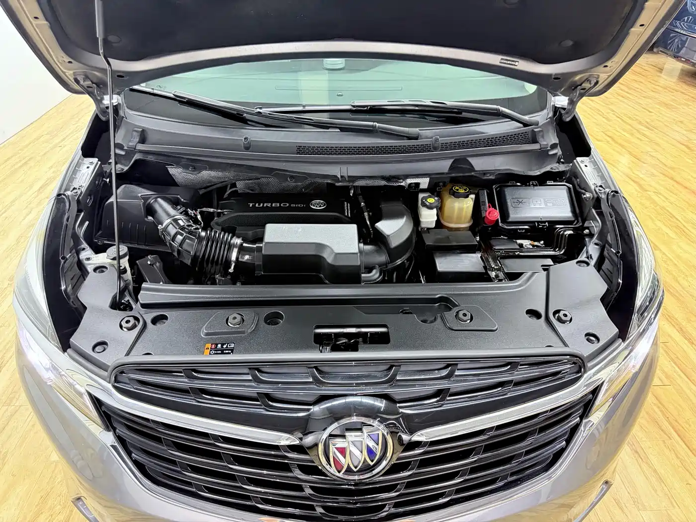 Buick GL8 2020 Model Land Business Class 652T Luxury фото 25