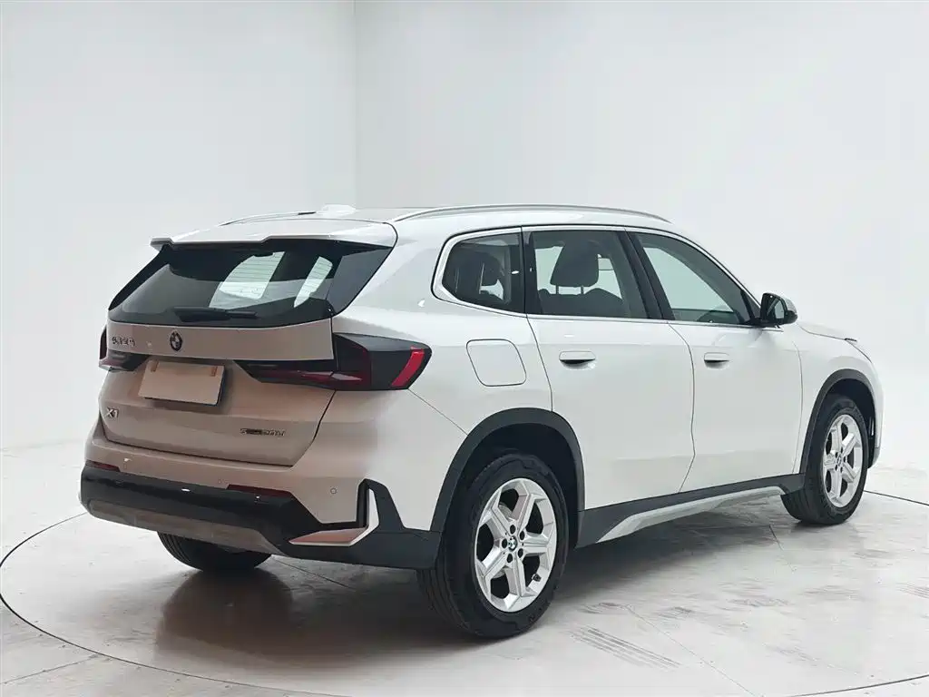 BMW X1 2023 sDrive20Li X Design Package фото 6