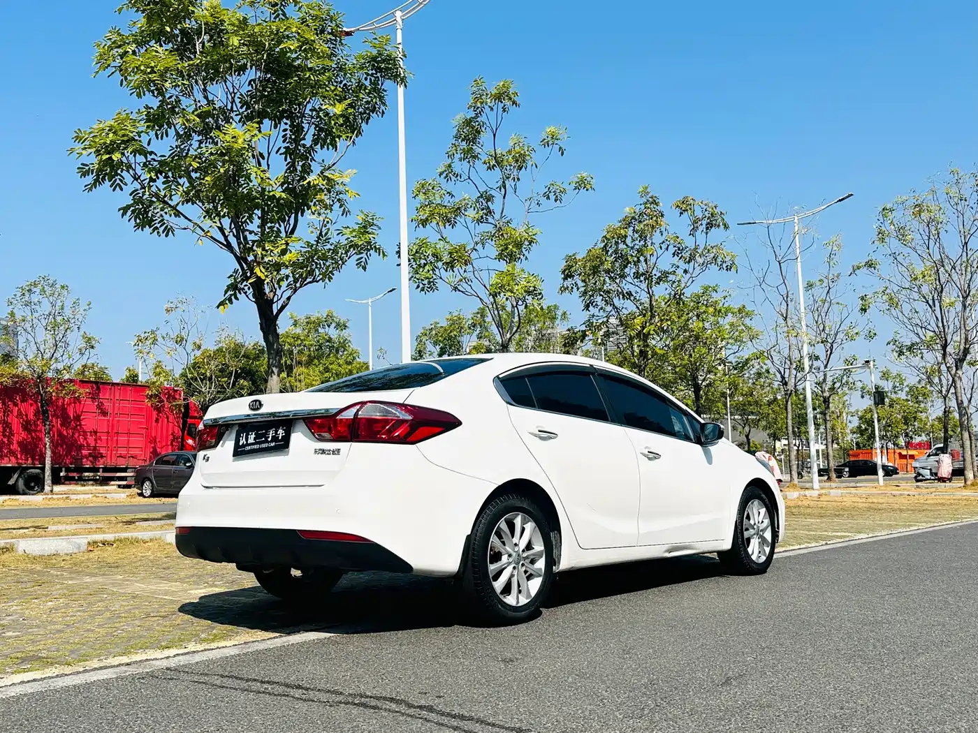 Kia K3 2016 1.6L Automatic GLS фото 7