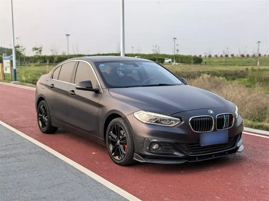BMW 1 Series 2019 118i Fashion Edition фото 19