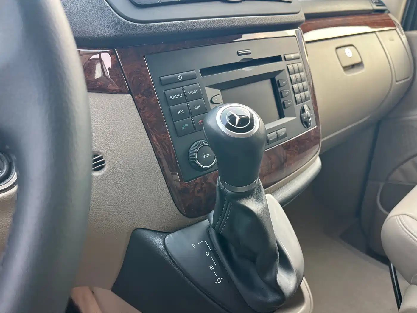 Mercedes-Benz Viano 2013 3.0L Comfort Edition фото 11