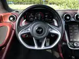 Photo 11 - McLaren GT