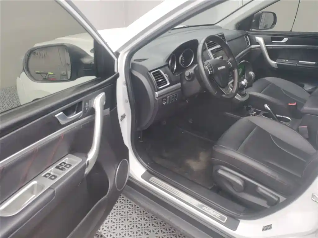 Haval M6 2018 1.5T Manual 2WD Elite фото 12