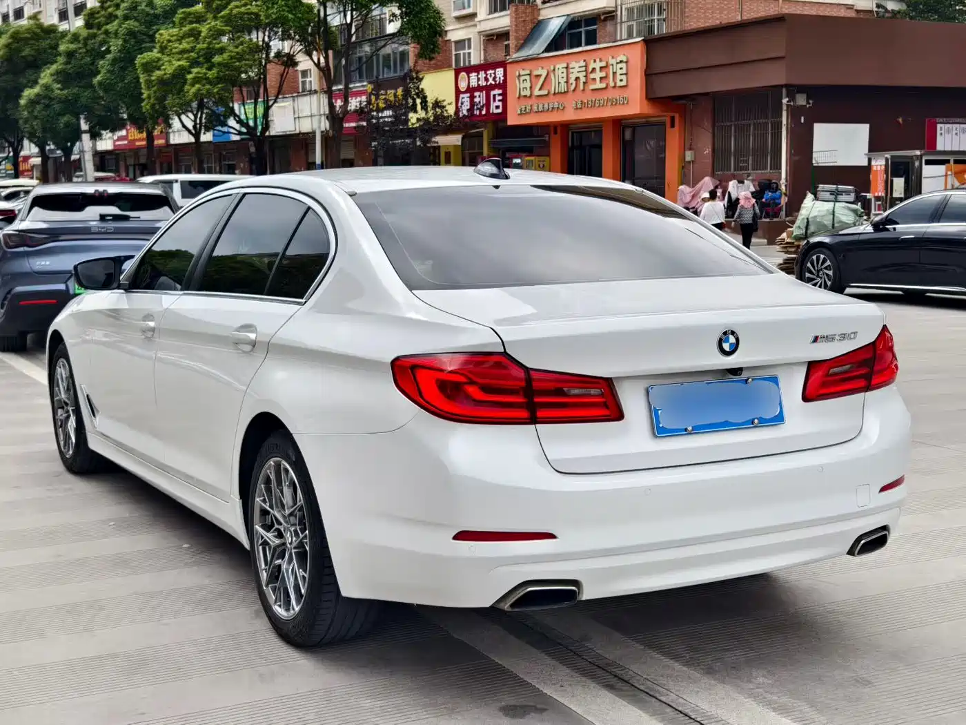 BMW 5 Series 2018 528Li Launch Special Edition фото 6