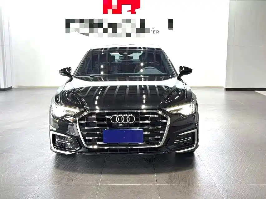 Audi A6L 2023 45 TFSI Premium Selection Dynamic фото 2