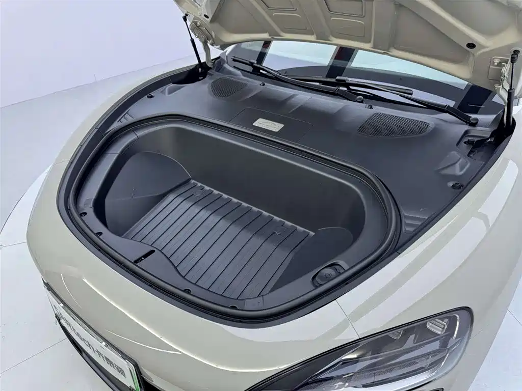 Xiaomi Auto Xiaomi SU7 2024 RWD Ultra Long Range Advanced Smart Driving Pro Edition фото 26