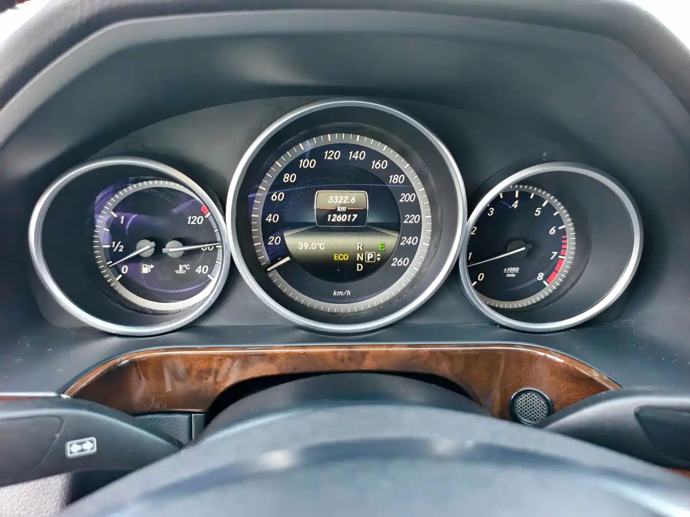 Mercedes-Benz E-Class 2014 Facelift E 260 L Luxury фото 6
