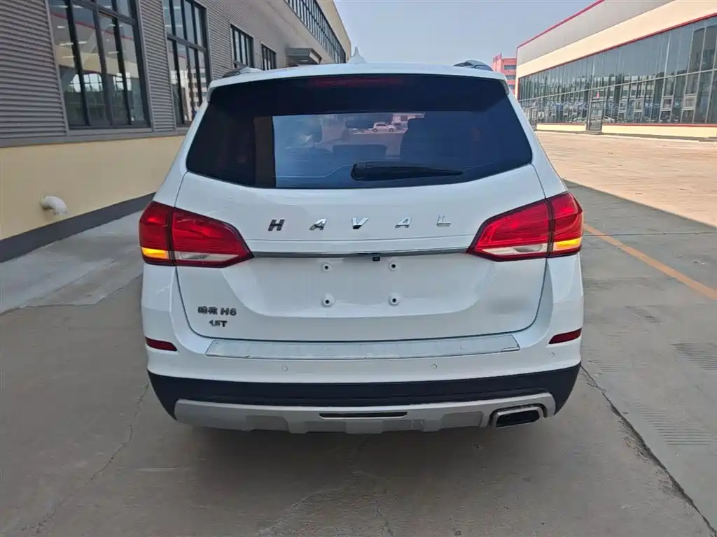 Haval H6 2017 Blue Label Sport 1.5T Manual 2WD Elite фото 6