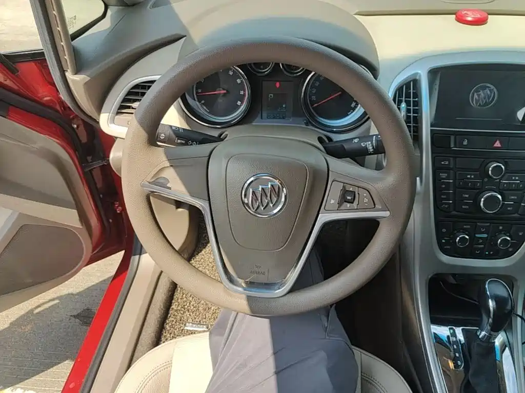 Фото 11 - Buick Excelle