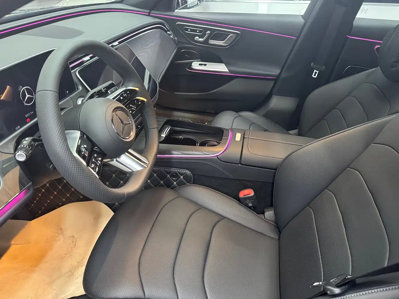 Mercedes-Benz E-Class 2024 E 300 L Fashion Sport фото 14