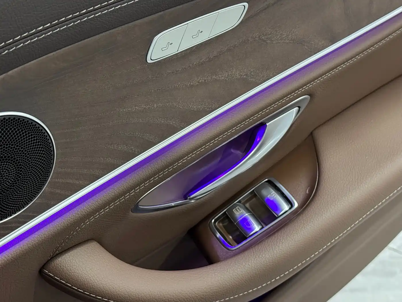 Mercedes-Benz E-Class 2020 E 300 L Fashion фото 13