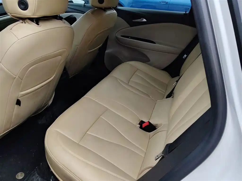 Buick Verano 2018 Sedan 15S Automatic Leading фото 13
