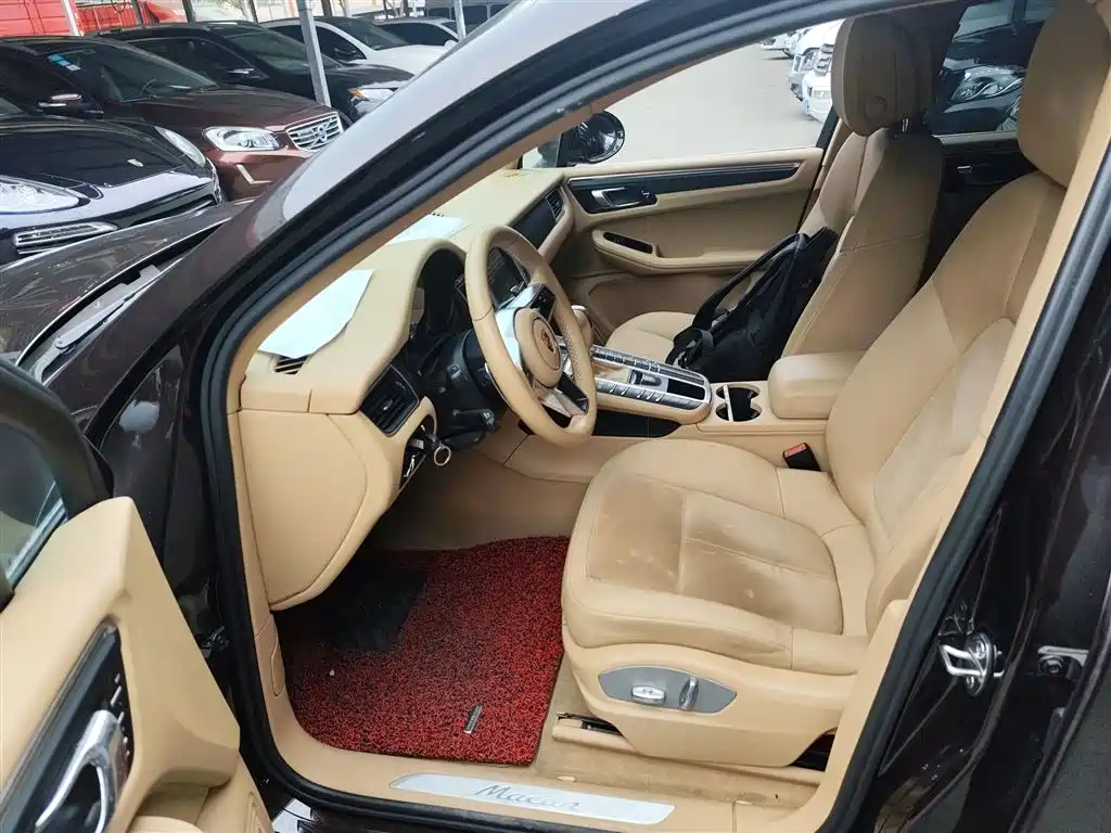 Porsche Macan 2014 Macan 2.0T фото 12