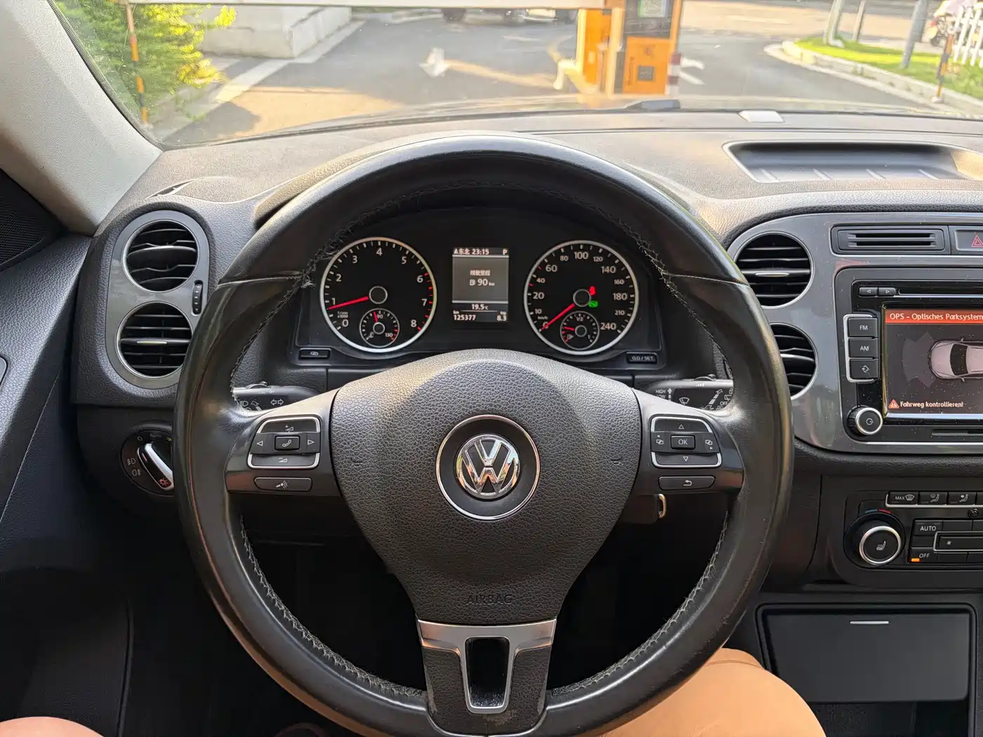 Фото 11 - Volkswagen Tiguan