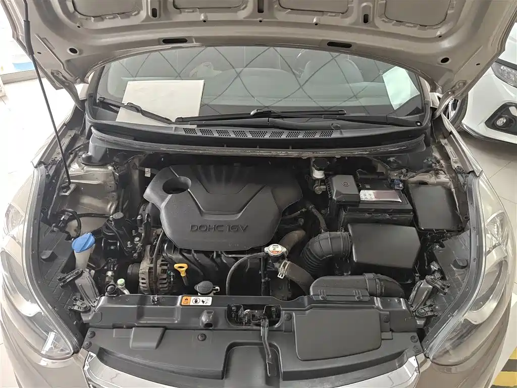 Hyundai Langdong 2015 1.6L Auto Premium фото 20