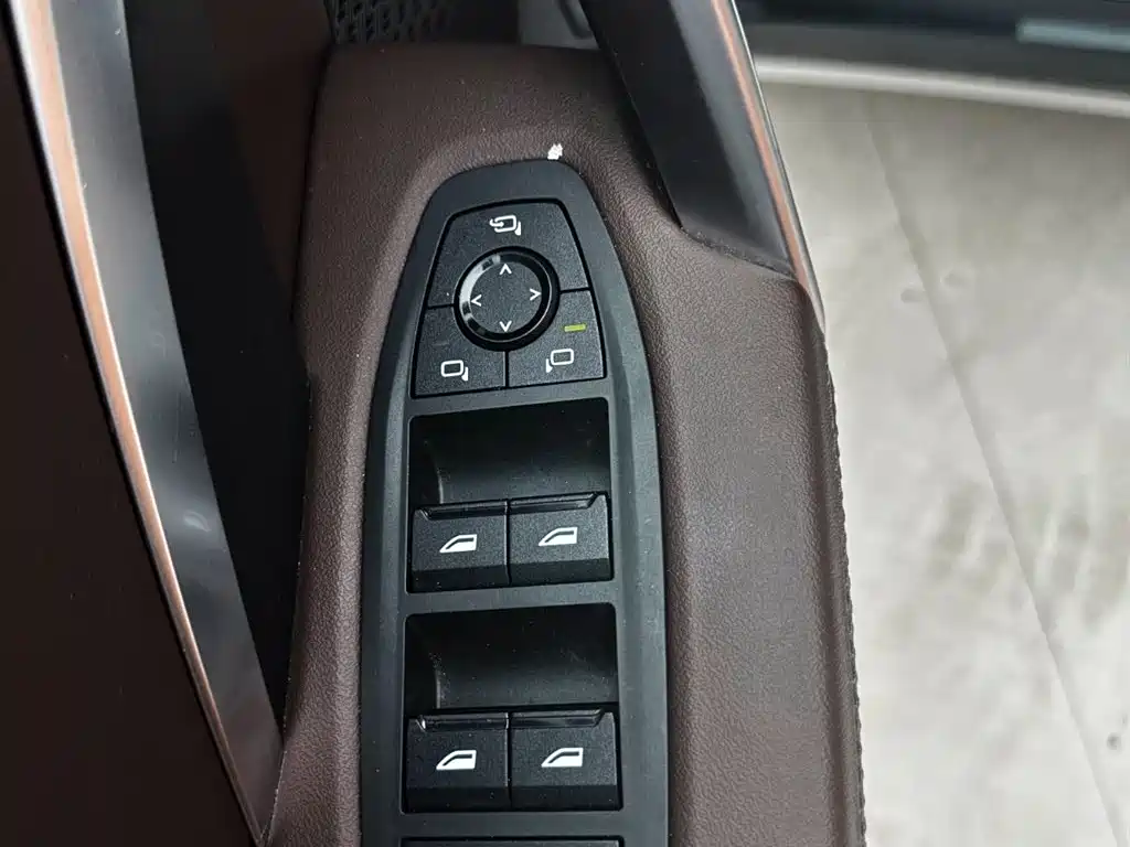 BMW X1 2023 sDrive20Li X Design Package фото 16