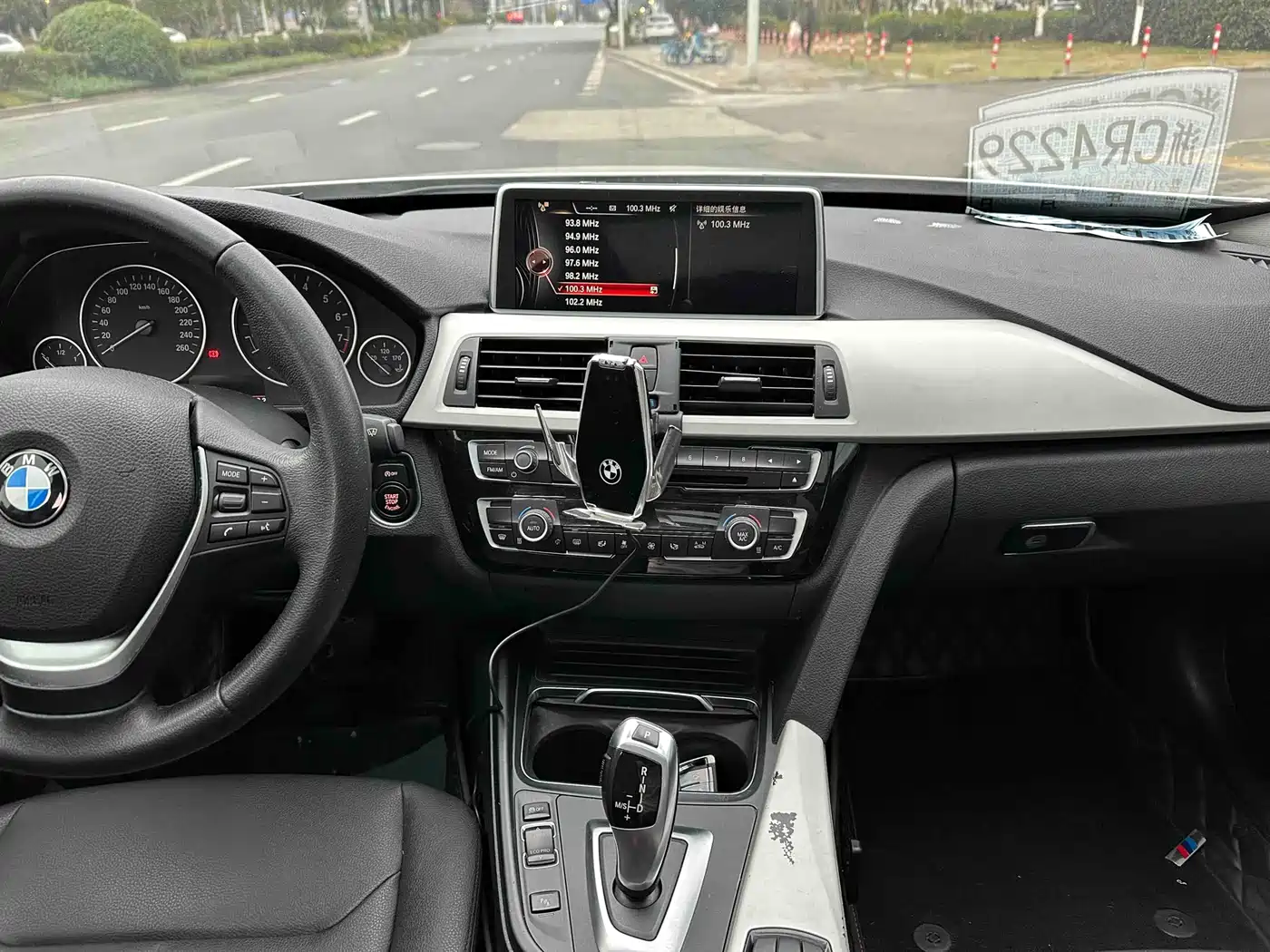 BMW 3 Series GT 2016 320i Fashion Style фото 8