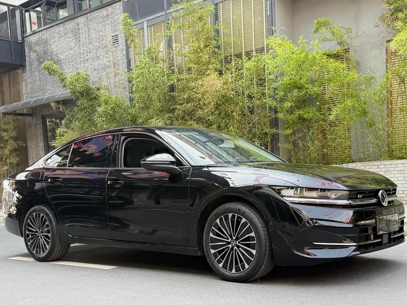 Volkswagen Magotan 2024 380TSI DSG Premium Edition фото 3