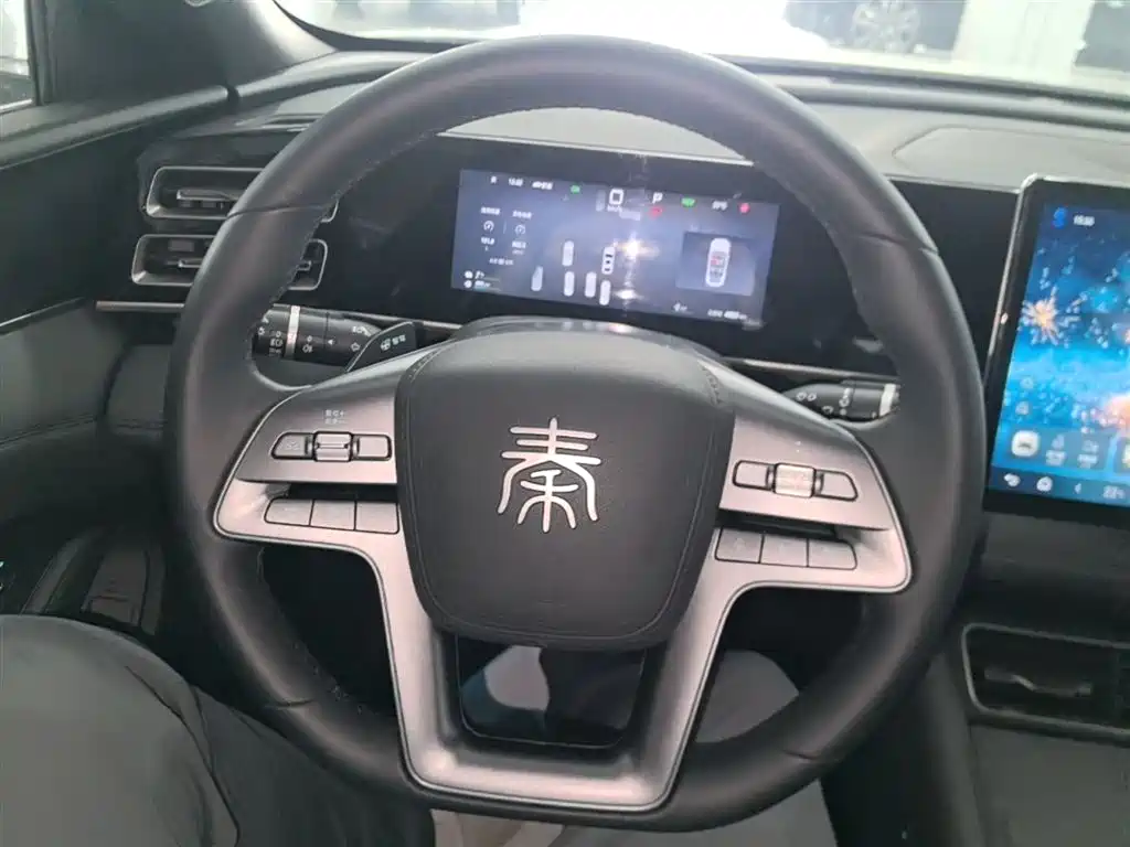 BYD Qin L 2025 DM-i Smart Drive Edition 120KM Surpassing фото 11