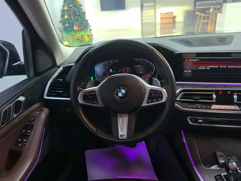 BMW X5 (Import) 2021 xDrive40i M Sport Package фото 11