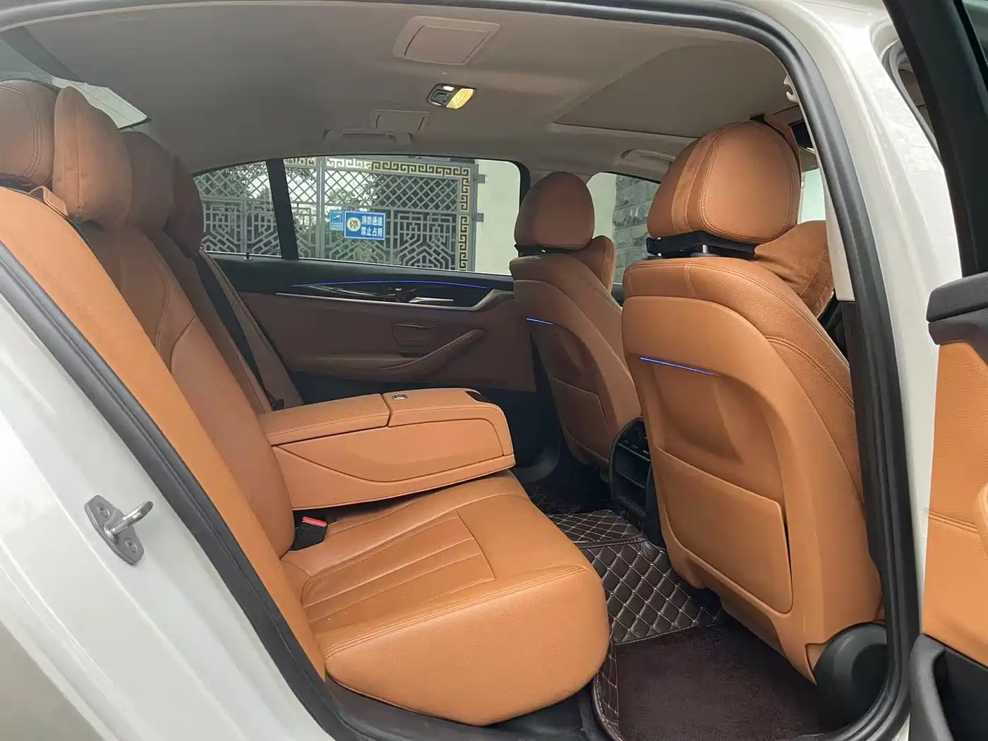 BMW 5 Series 2018 528Li Launch Special Edition фото 15