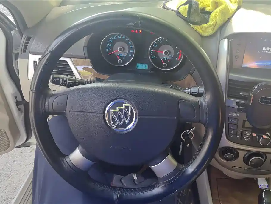 Buick Excelle 2015 1.5L Automatic Classic фото 15