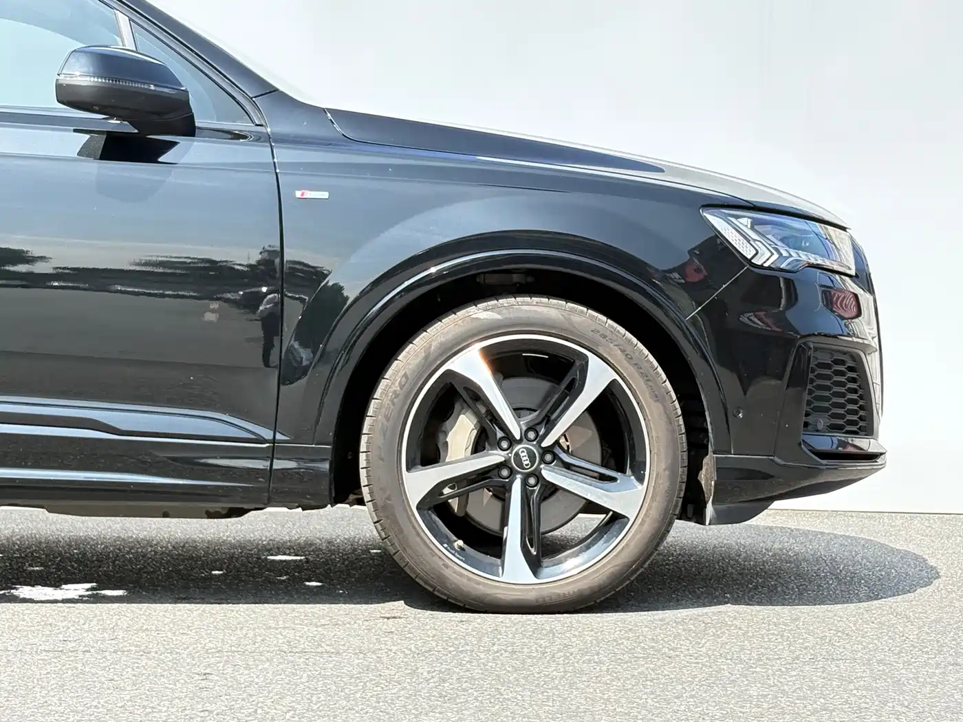 Audi Q7 2022 55 TFSI quattro S line Sport фото 24