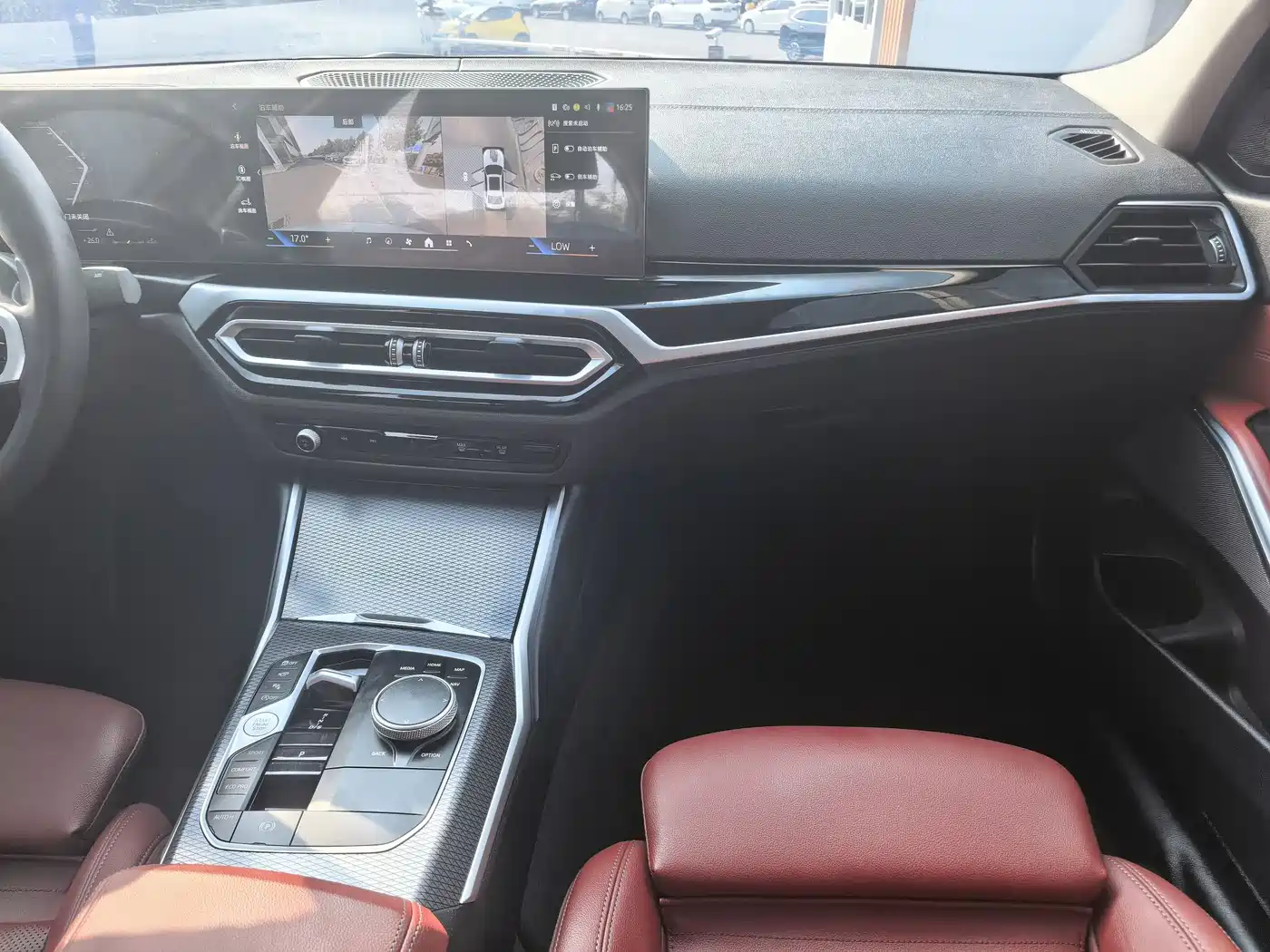 BMW 3 Series 2024 325Li M Sport Shadowline Package фото 18