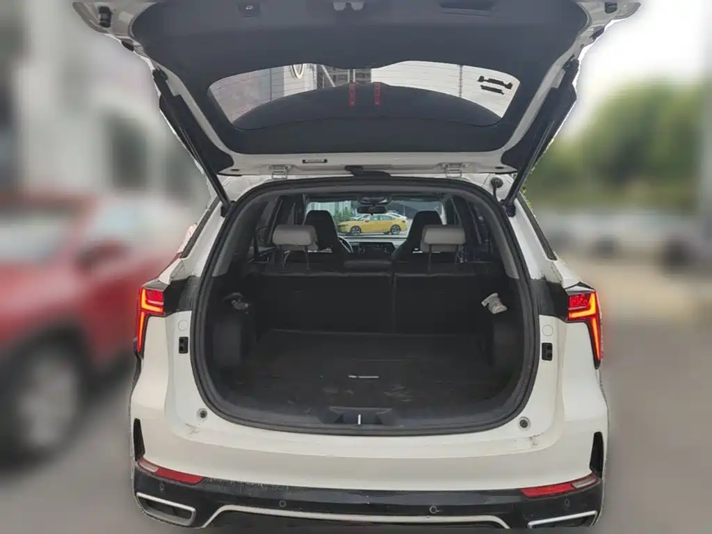 Фото 24 - Changan CS75 PLUS