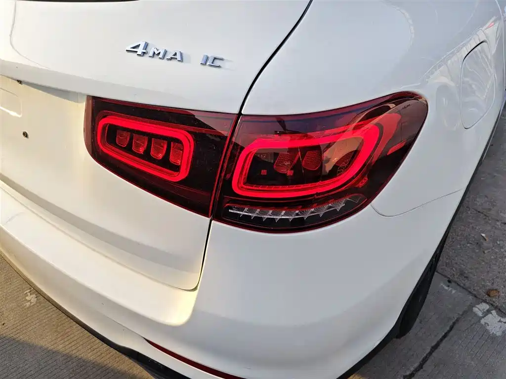 Mercedes-Benz GLC 2020 Facelift GLC 300 L 4MATIC Dynamic фото 24