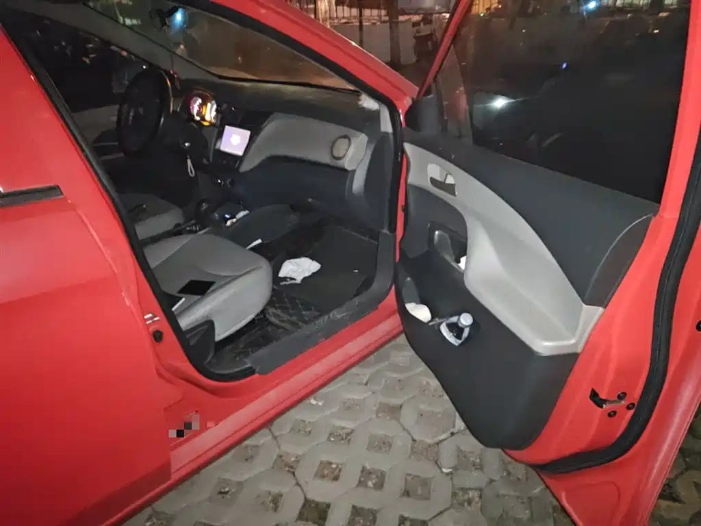 Chevrolet Sail 2015 Sail 3 1.3L AMT Ideal Edition фото 20