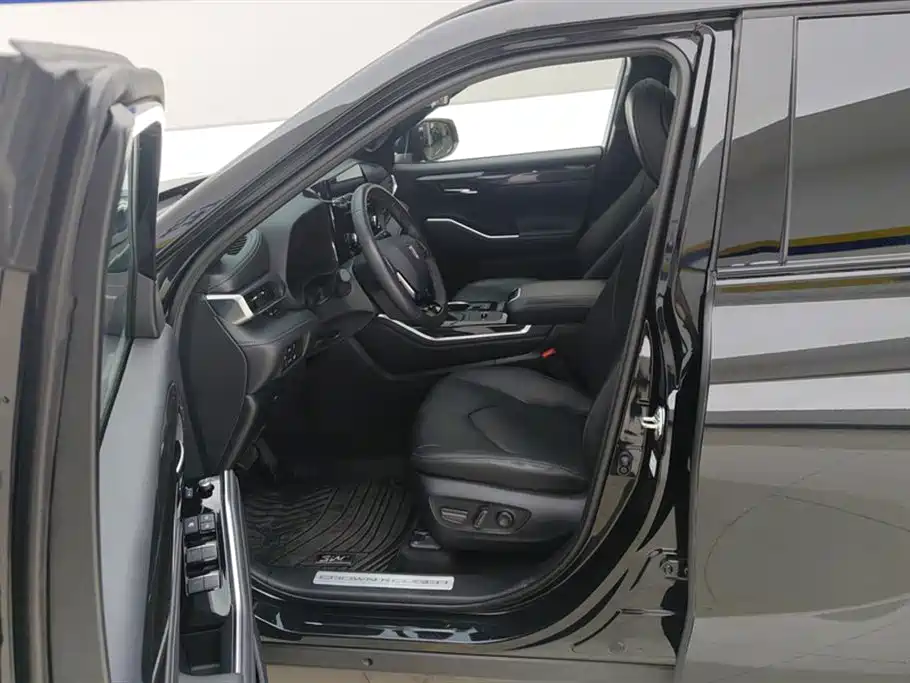 Toyota Crown Kluger 2022 2.5L HEV 4WD Flagship Edition фото 9