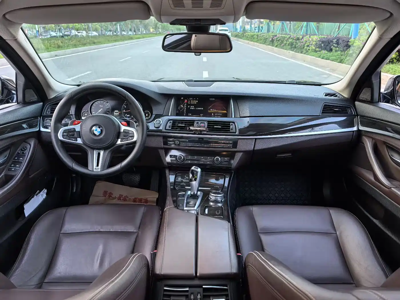 BMW 5 Series 2017 525Li Luxury Design Package фото 4